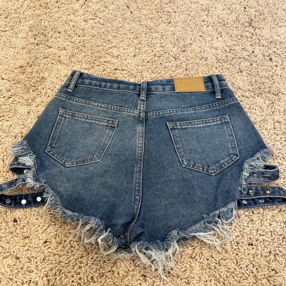 Shorts - Picture 2 of 2